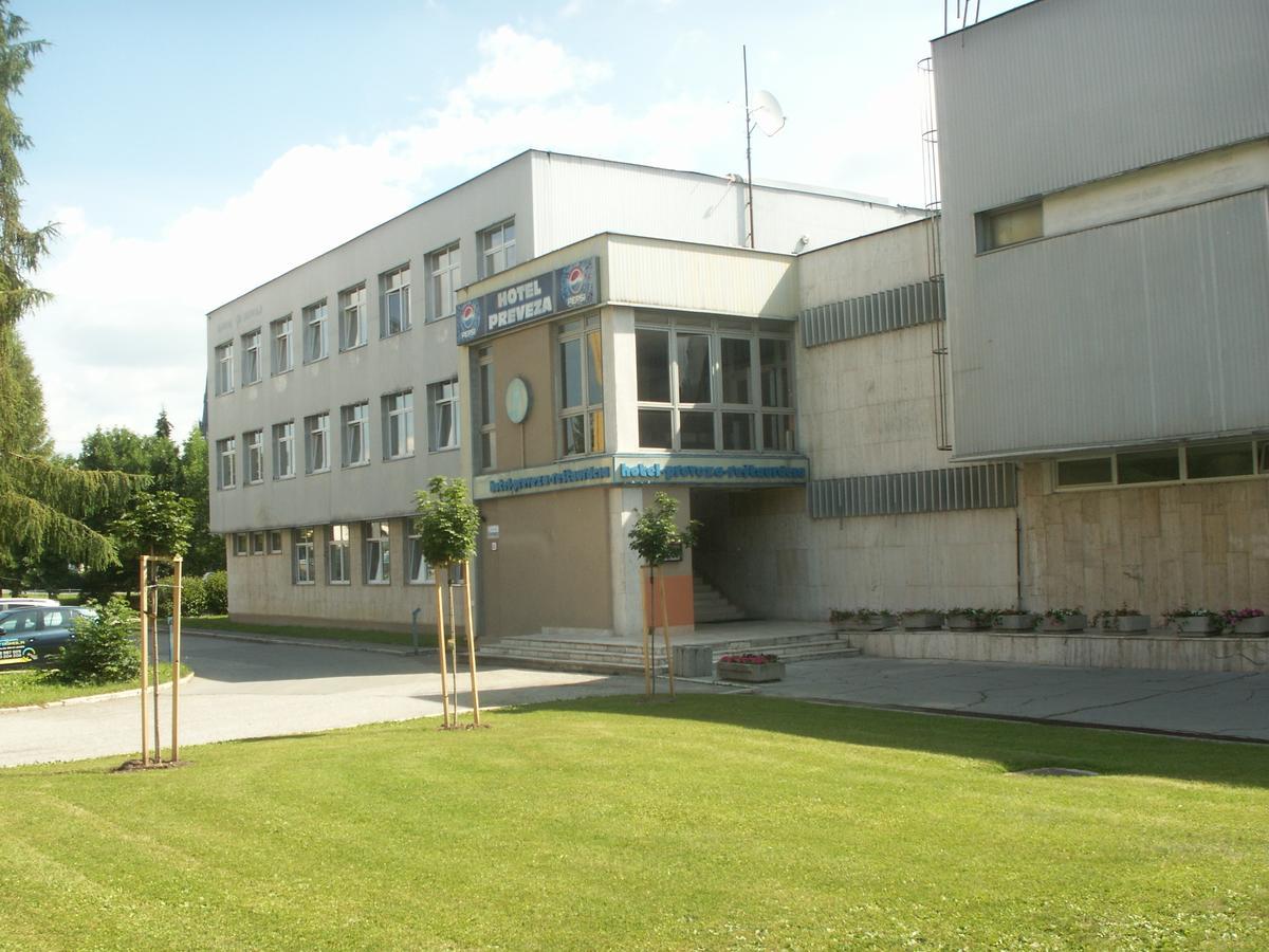 普利维扎酒店 Spišská Nová Ves 外观 照片